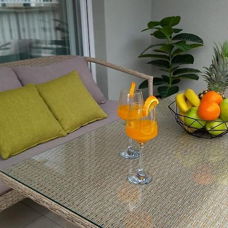 Lux Apartman Antonija Макарска Екстериор снимка