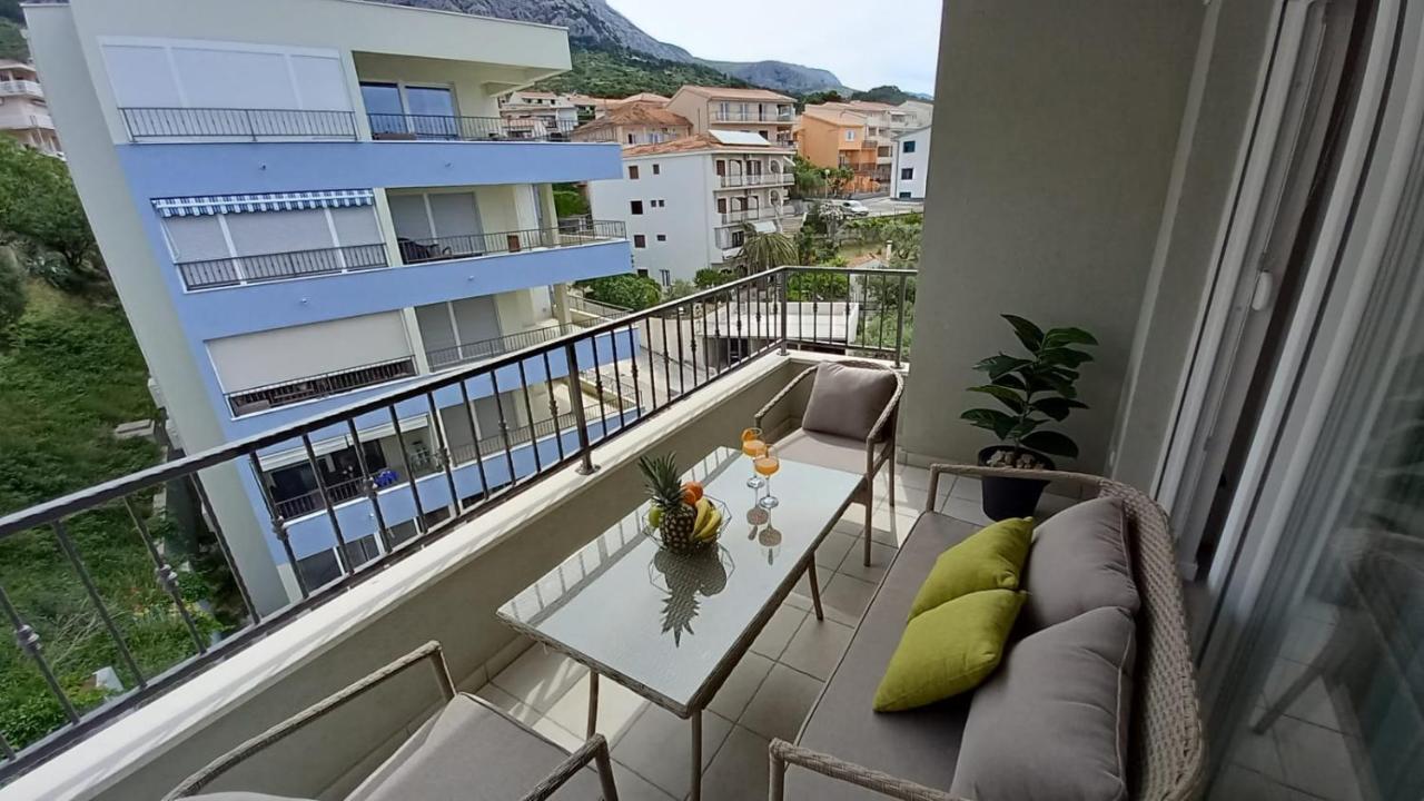 Lux Apartman Antonija Макарска Екстериор снимка